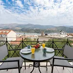 Unique View شقة *