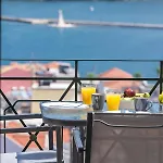 Unique View * أرغوستولي